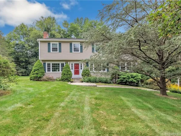 14 Sachem Road, Seymour, CT 06483