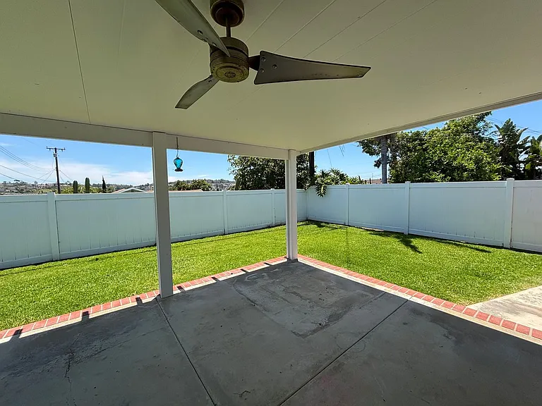 320 Buena Vista Ave — Photo 24