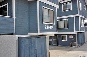 4th image of 21610 Orrick Ave Unit 15