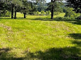 129 Blythe Ranch Rd, Dodge, TX 77334