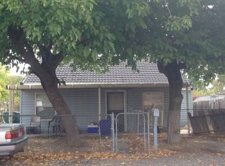 913 Prune St, Corning, CA 96021