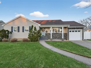 661 Garner Place, East Meadow, NY 11554