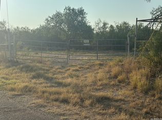 992 Jordan Rd, Encinal, TX 78019