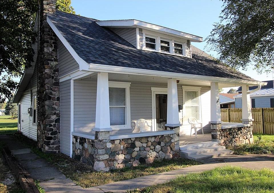1st image of 107 W North St