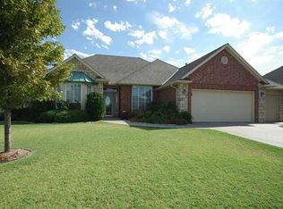 2625 NW 154th St, Edmond, OK 73013