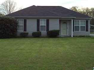 1046 Carter Grove Rd, Hazel Green, AL 35750