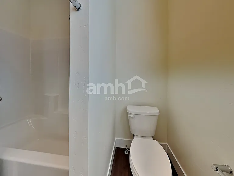 2908 N Miami Ave — Photo 14