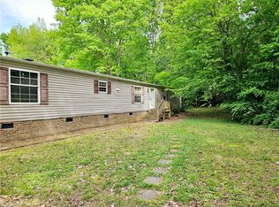 399 Keystone Dr, Summerfield, NC 27358