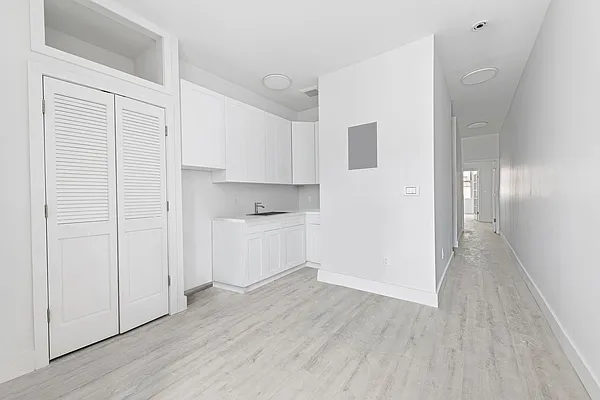 Rented by Compass | media 8