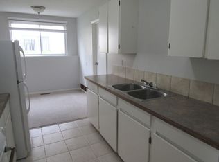 4809 52nd St #2, Olds, AB T4H 1G2