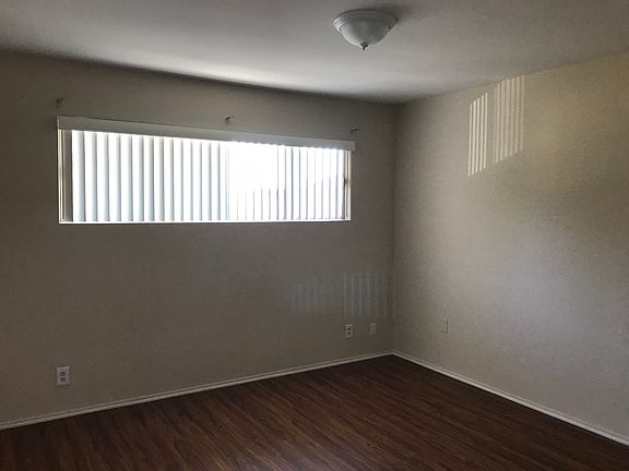 3rd image of 9622 Laurel St #96221