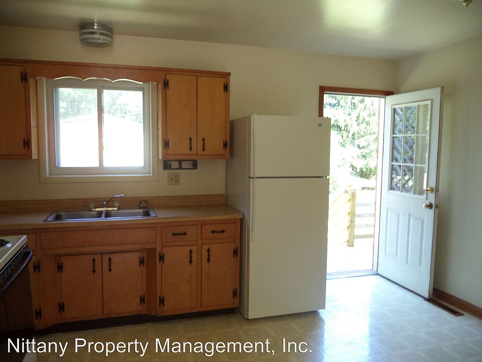 2nd image of 1827 Waddle Rd APT 1