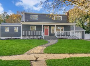 91 Frankel Rd, Massapequa, NY 11758