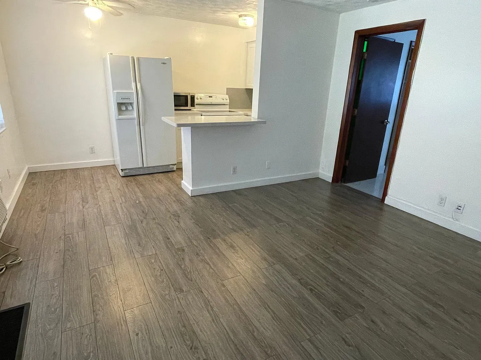 1 bed, 1.0 bath, 3022 sqft, $1,650 — Photo 1
