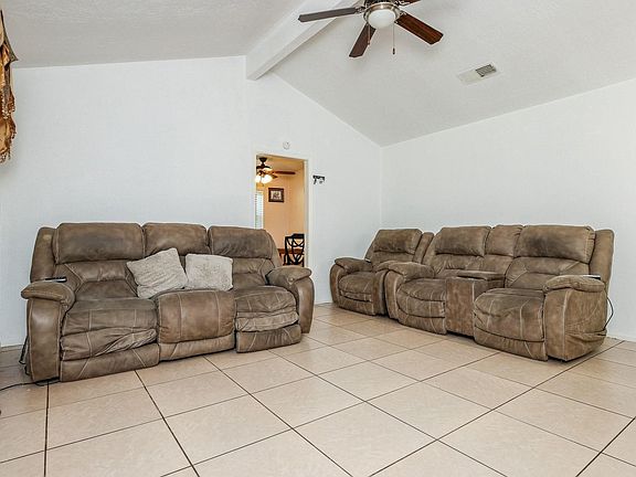 3rd image of 5146 Court Rd