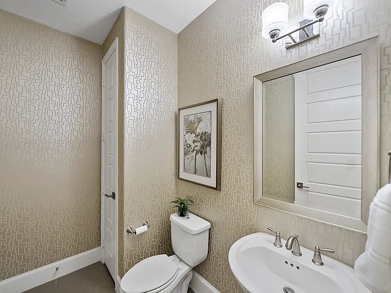 2805 Walnut Creek Ln — Photo 26