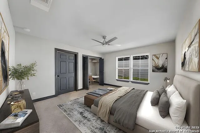 2643 W Gramercy Pl — Photo 12