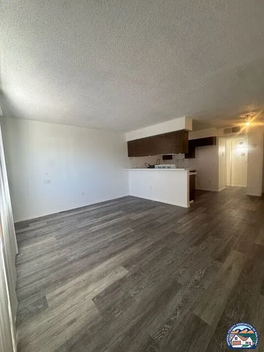 1 bed, 1.0 bath, 670 sqft, $1,025 — Photo 3