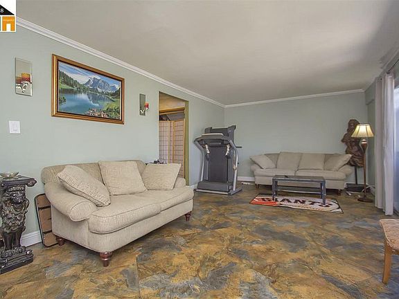 4th image of 1273 Sunnydale Ave