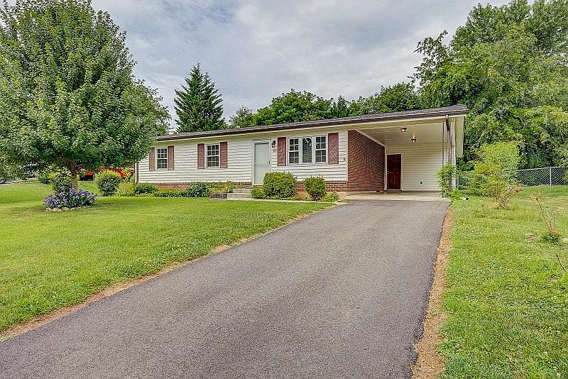 1st image of 399 Koogler Dr NW
