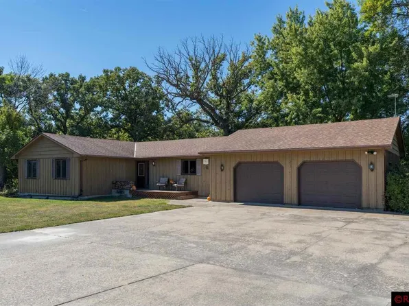 12098 571st Ave, Mapleton, MN 56065