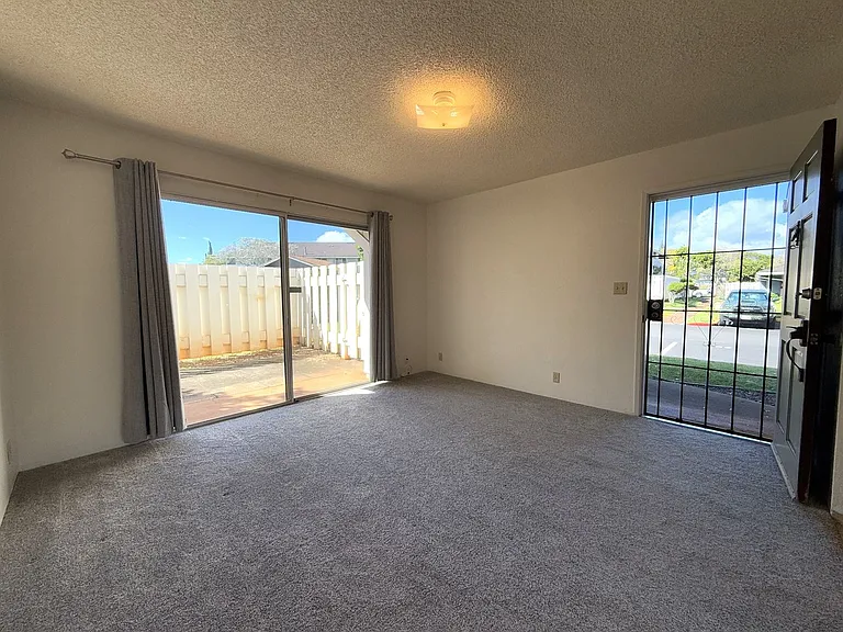 94-1097 Paawalu St #U4 — Photo 6