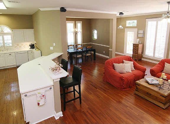 4th image of 3280 Candlewood Trl