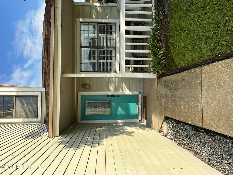 483 11th Ave S — Photo 27