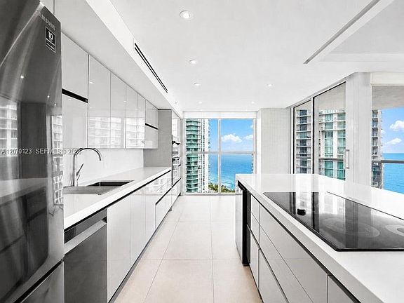 4th image of 16500 Collins Ave APT 1751