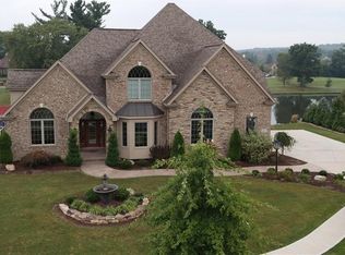 205 Emerson Pines Dr, Cranberry Township, PA