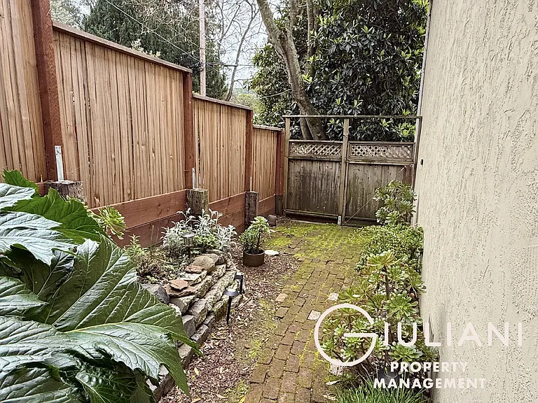 11 Fern Ln — Photo 9