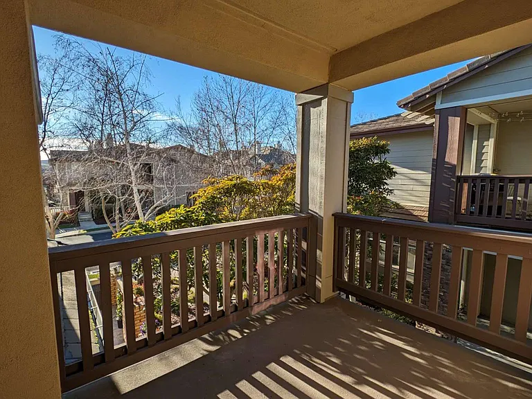 1815 Nancy Ln — Photo 6