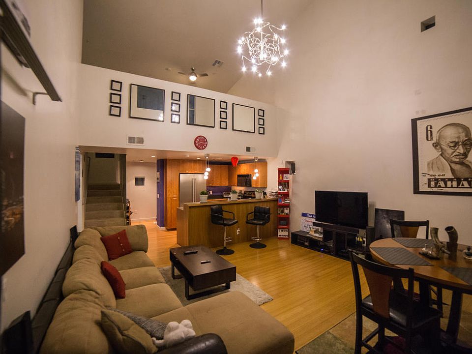 1st image of 1111 W University Dr Unit 3013