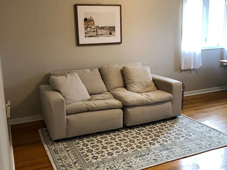 1607 Plymouth Ave — Photo 9