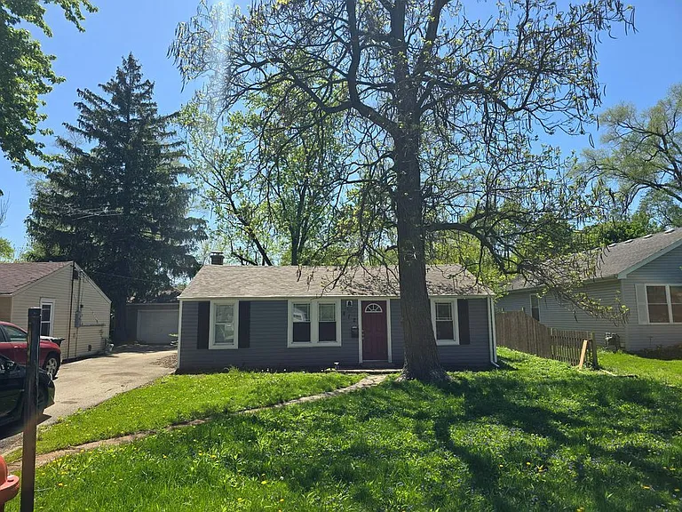 412 Dellwood Ave — Photo 1