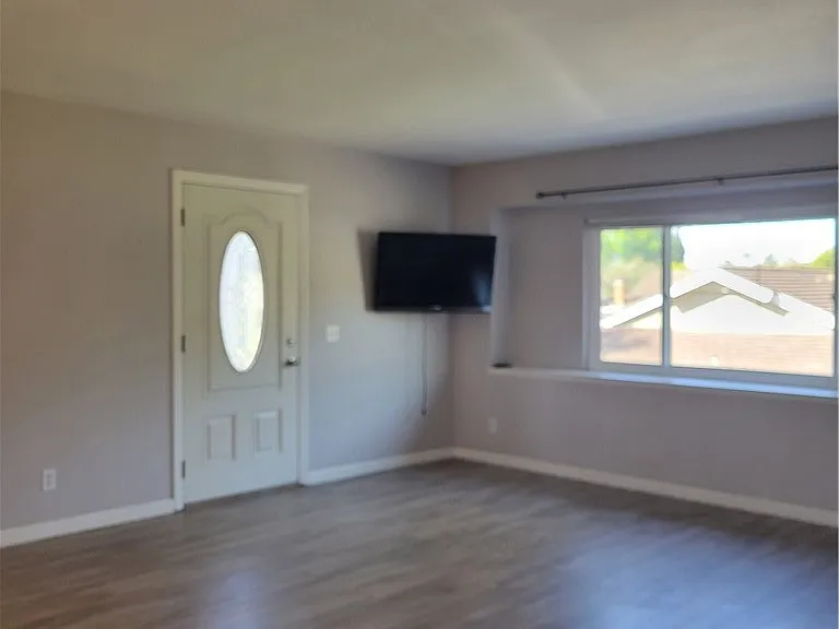 16862 Coach Ln — Photo 18