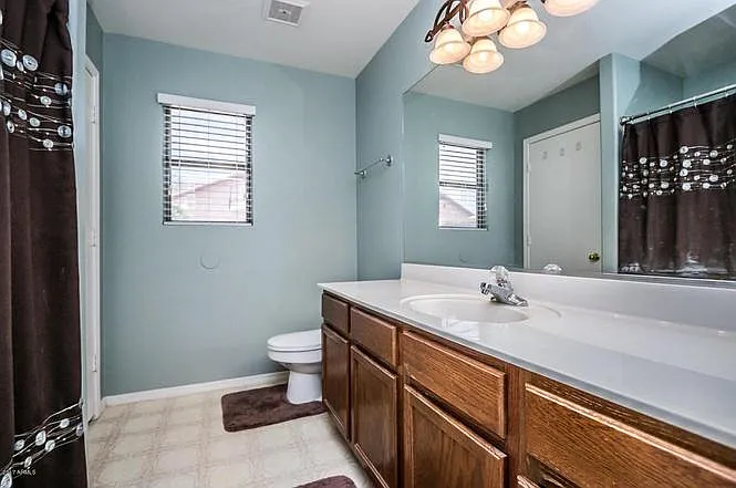 4842 E Melinda Ln — Photo 8