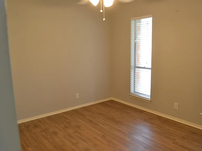 510 Tumblebrook — Photo 14