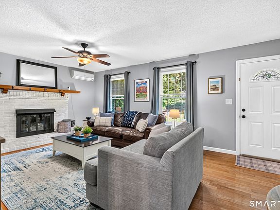 3rd image of 52 Talmadge Hill Road