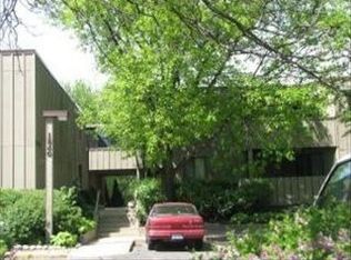 1840 W Highland Ave, Elgin, IL 60123