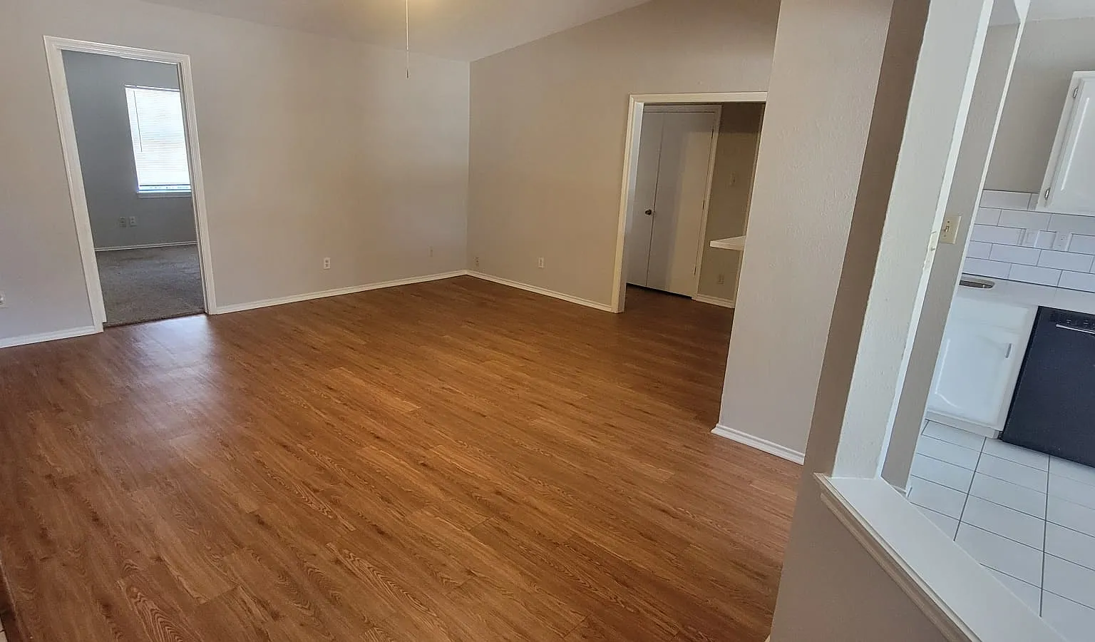 3 bed, 1539 sqft, $2,395 — Photo 2