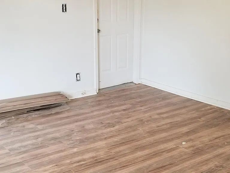 161 16th Ave #2 — Photo 5