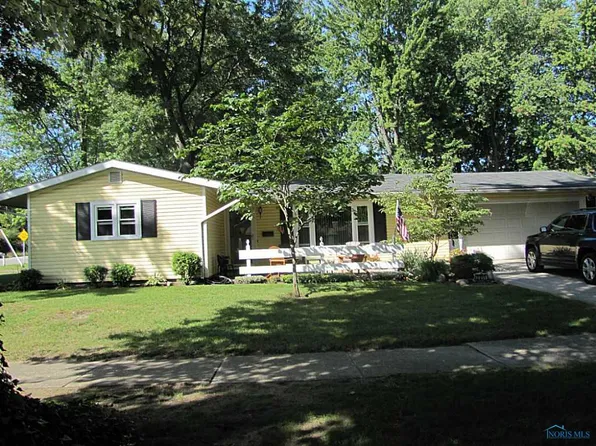 2211 Orchard Hill Blvd, Toledo, OH 43615