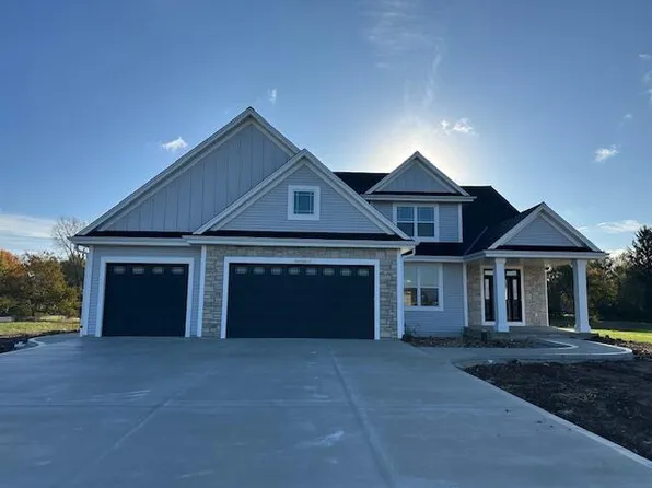 W237N9412 Pebble Brook WAY, Lisbon, WI 53089