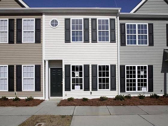1st image of 3239 Ivy Wood Ln