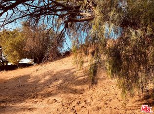 20927 Calimali Rd, Woodland Hills, CA 91364