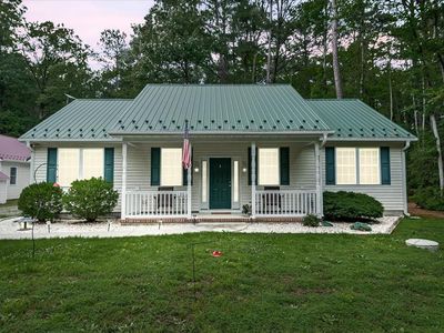 126 Pioneer Trl, Hague, VA, 22469