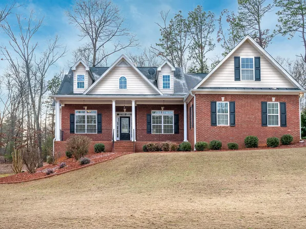 8675 Copperridge Dr, Winston, GA 30187