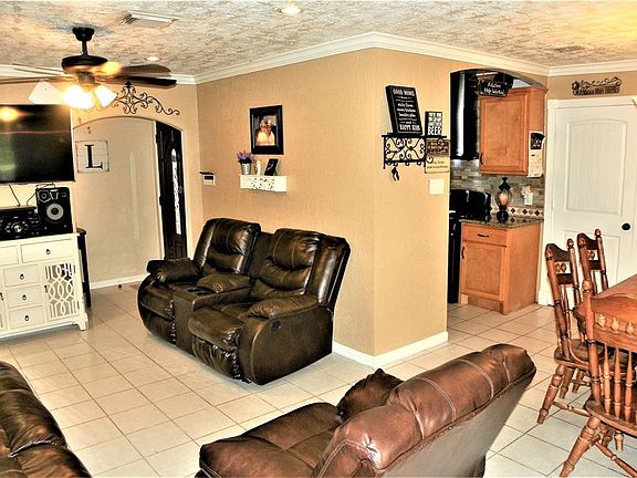 3rd image of 6346 French Chateau Dr