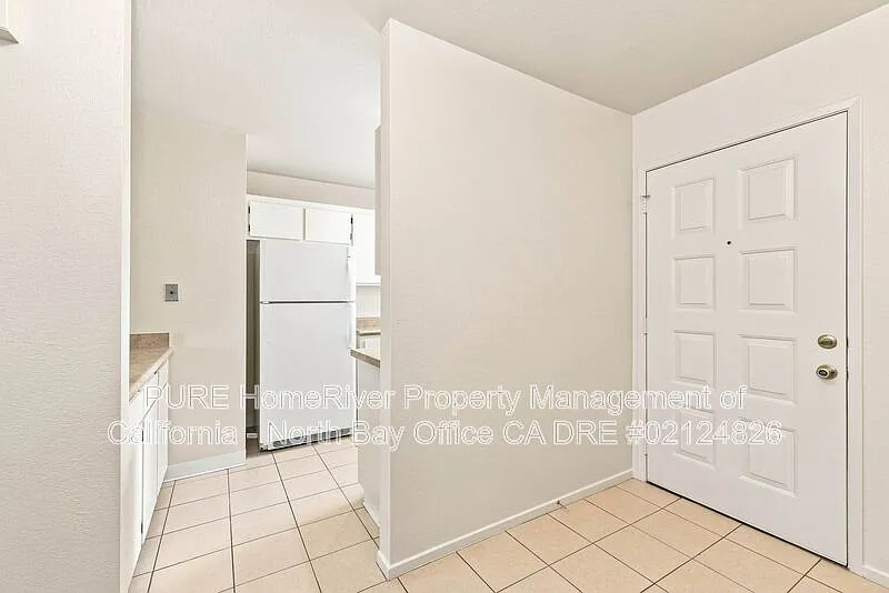 2 bed, 2.5 bath, 1197 sqft, $2,900 — Photo 3